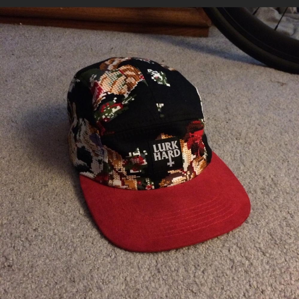 Looking for hats!